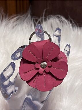 Fossil Pink Leather Flower Key Ring